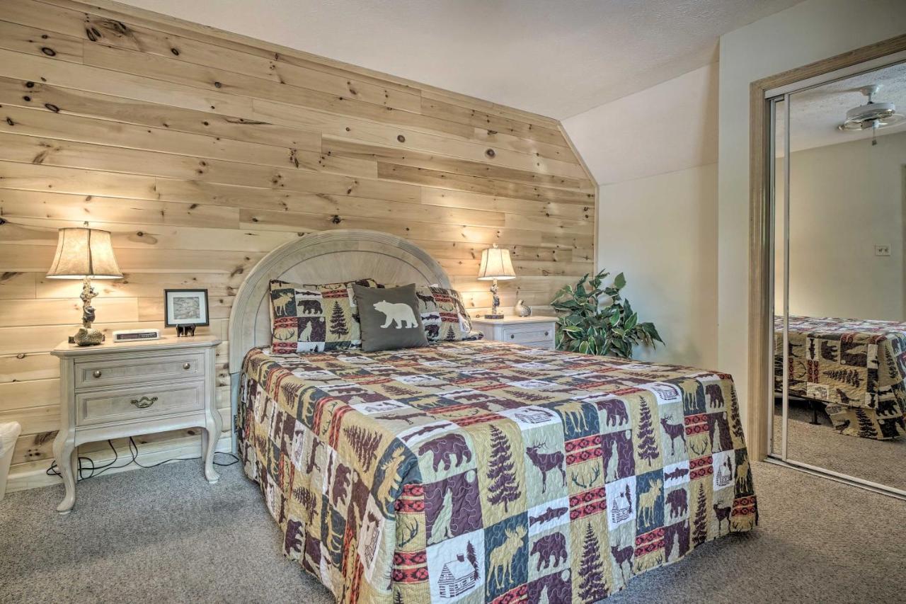 Rustic Pigeon Forge Home With Private Hot Tub! エクステリア 写真